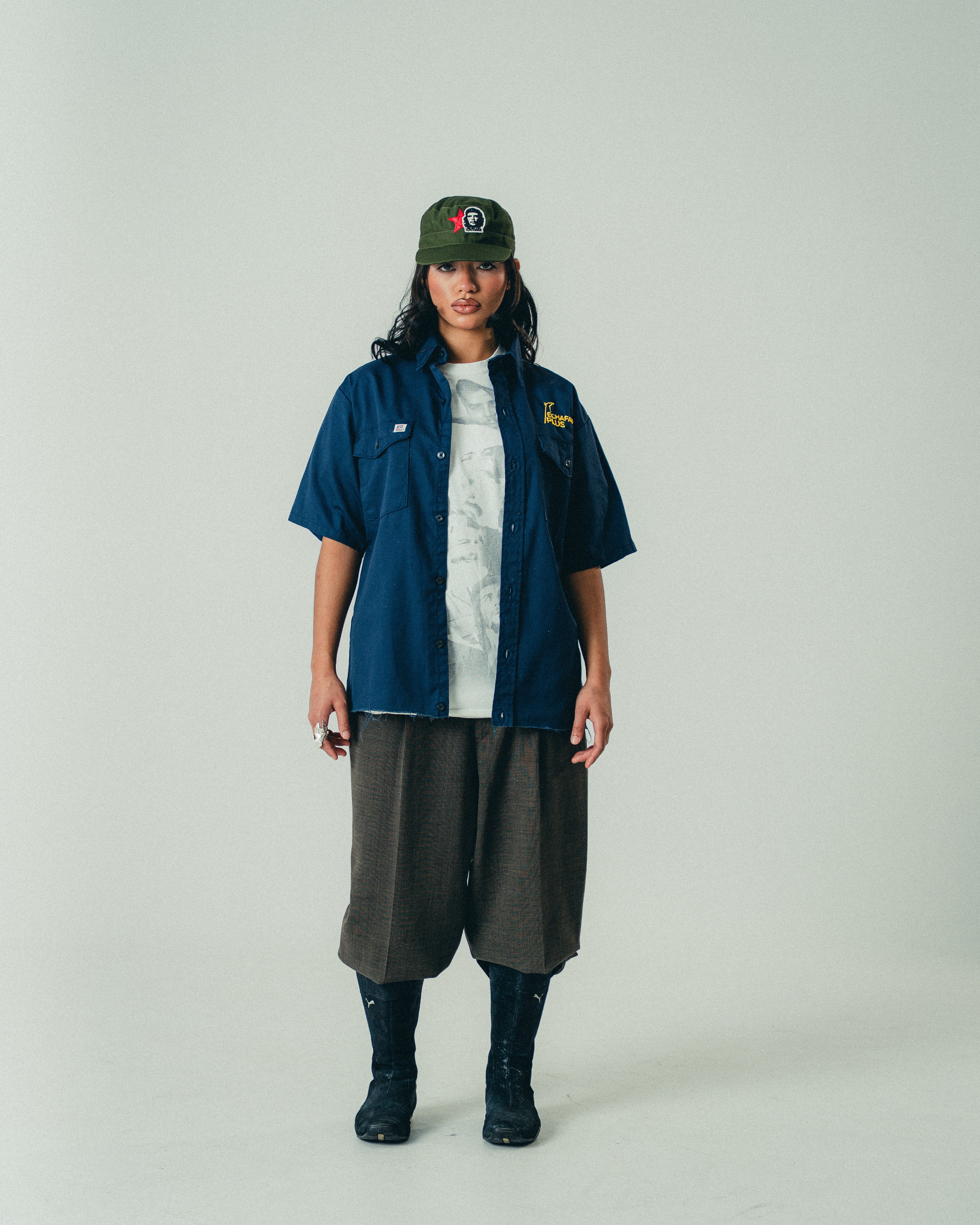 BB REVOLUTION BUTTON UP