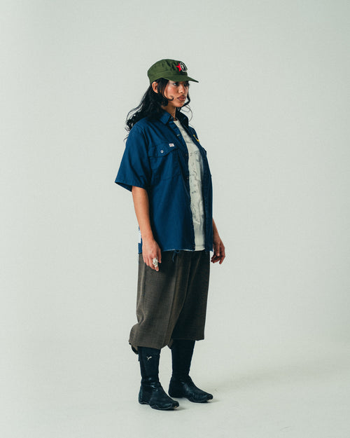 BB REVOLUTION BUTTON UP