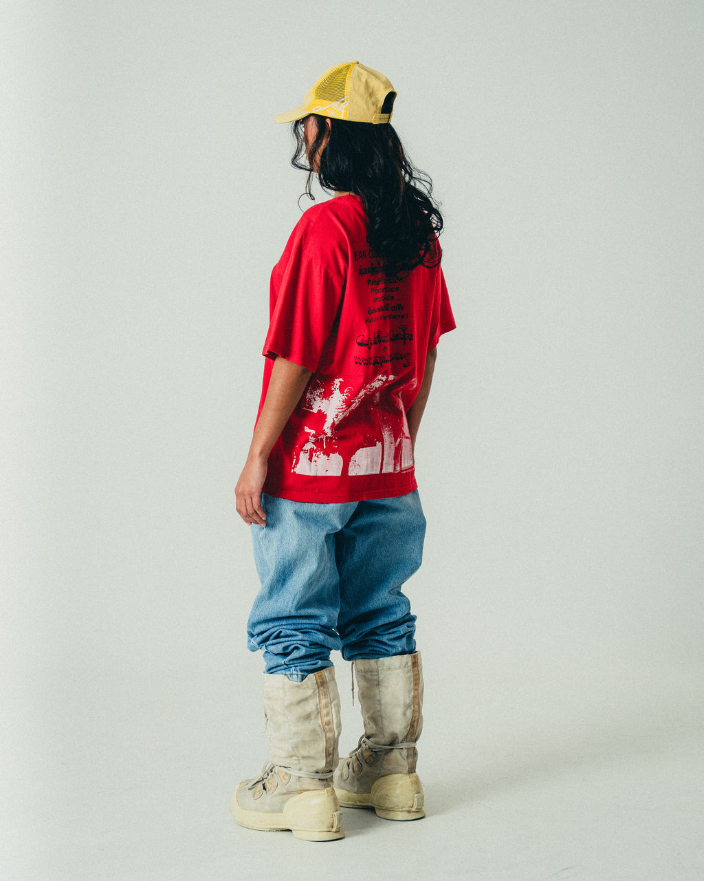 BAN CLUSTER BOMBS REVOLUTION T-SHIRT