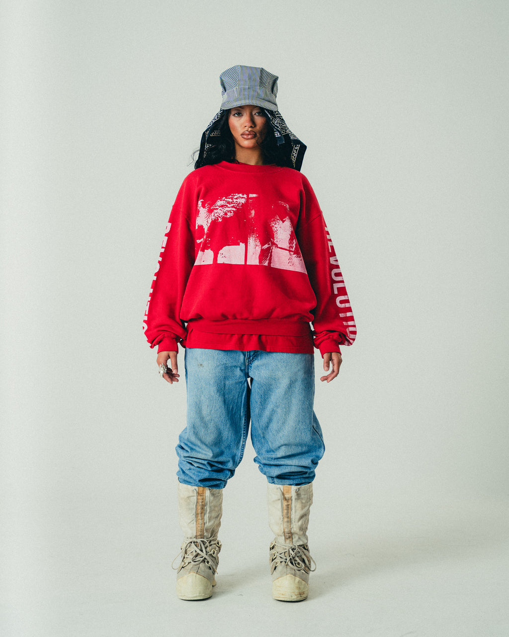 RED REVOLUTION CREWNECK