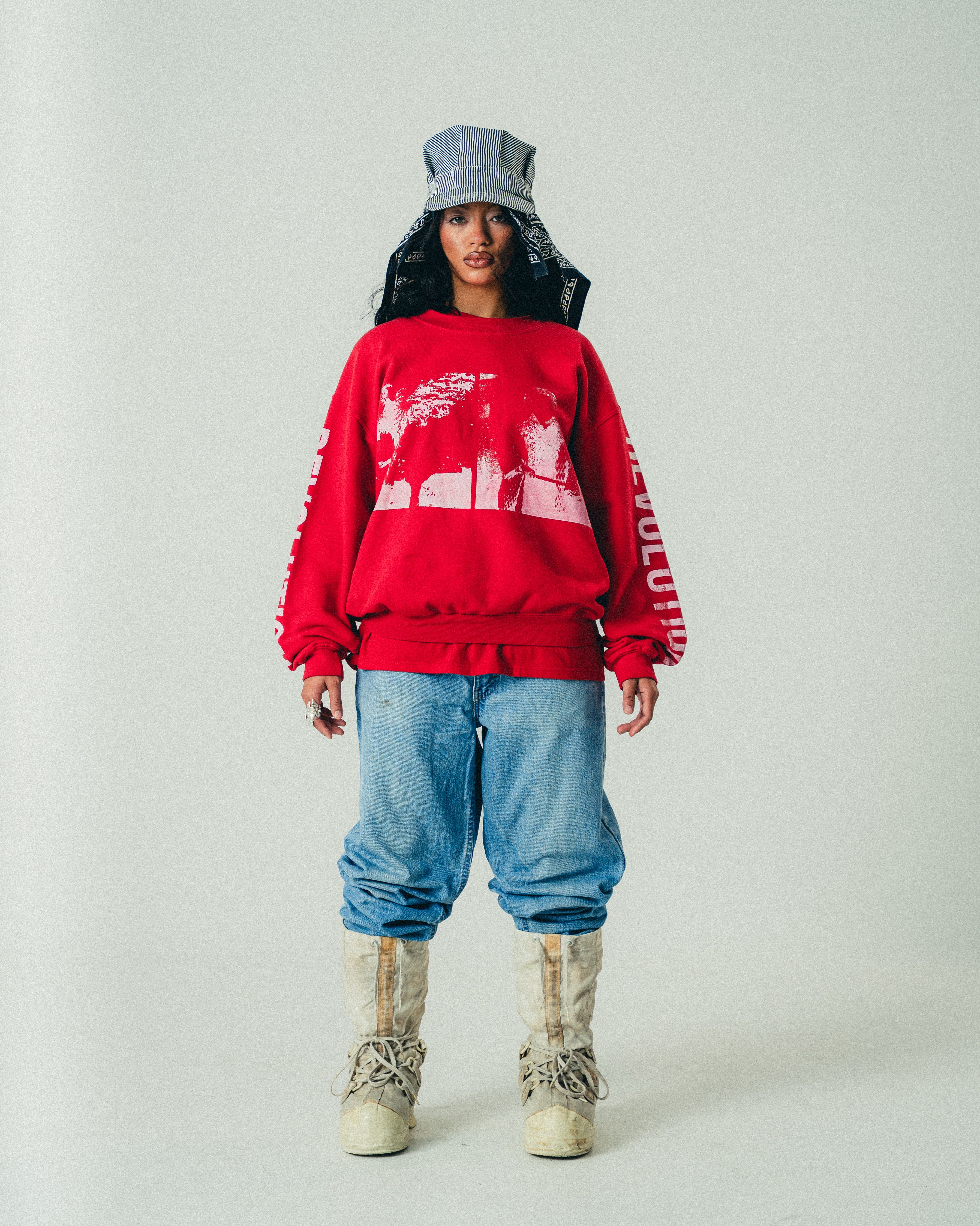 RED REVOLUTION CREWNECK