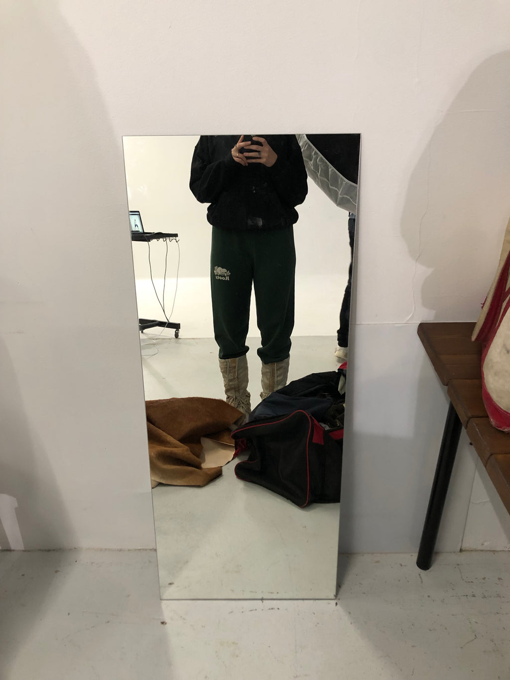 GREEN REVOLUTION SWEATS