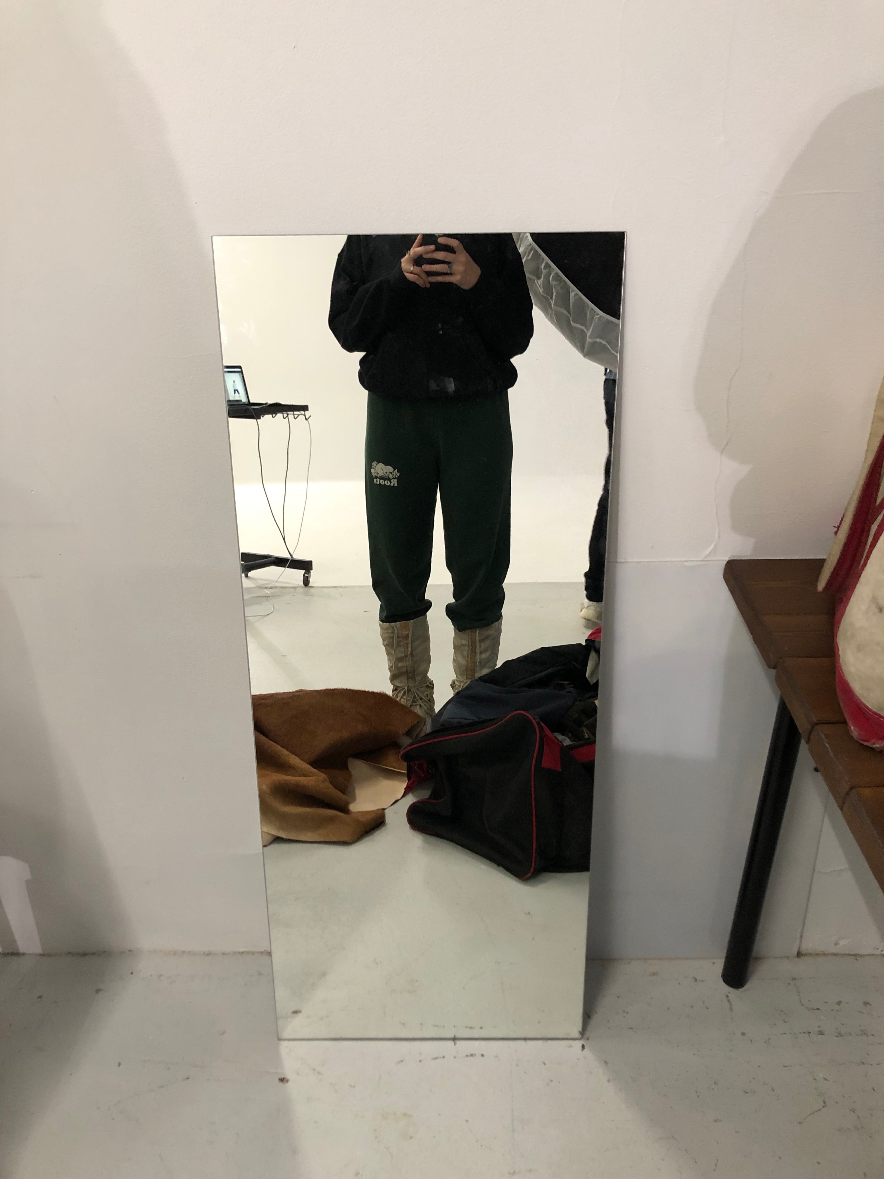 GREEN REVOLUTION SWEATS